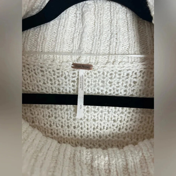Free People White Horses Cream knit tunic sweater sz Small - Picture 6 of 6